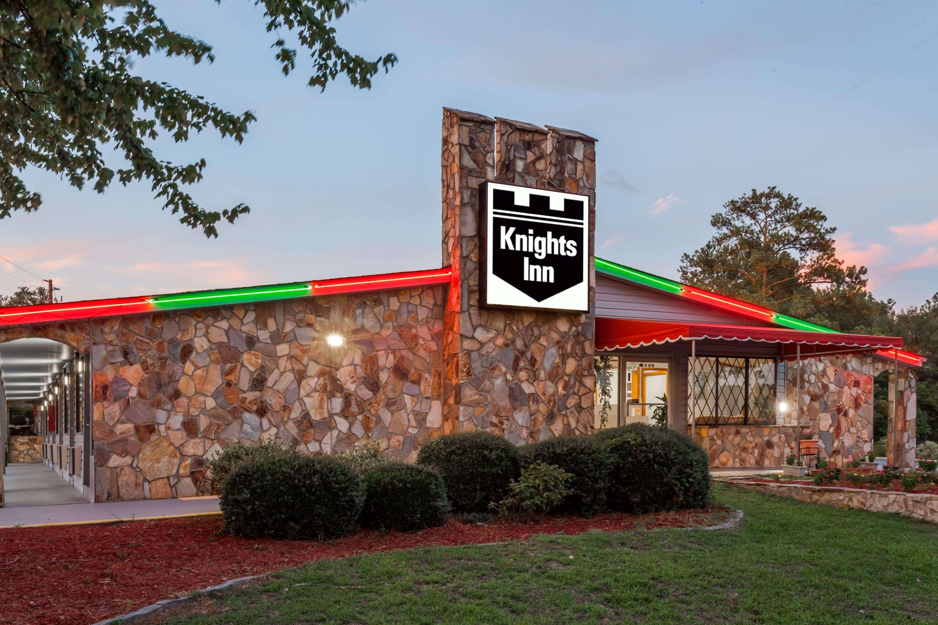 Knights Inn - Columbia Exteriör bild